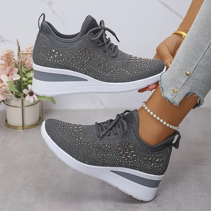 Avery – Ultra Comfortable Orthopedic Sneakers