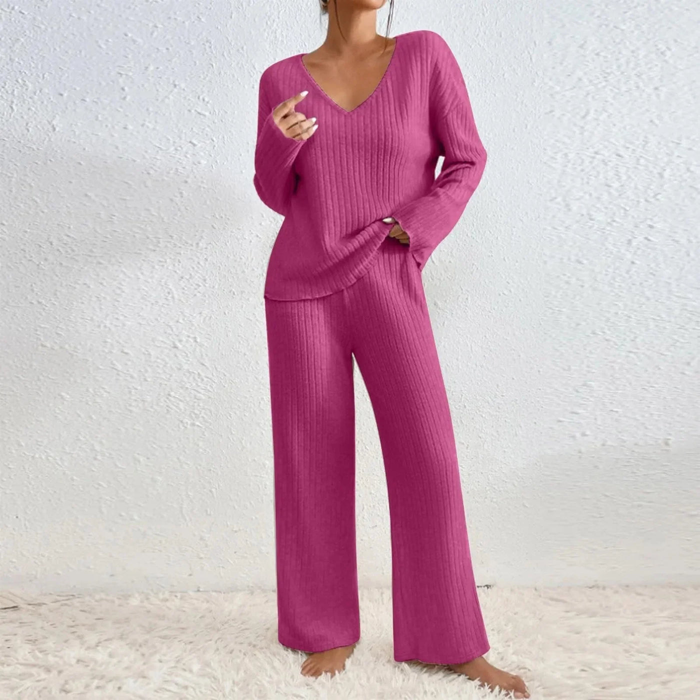 Avery™ | Women’s Ribbed Lounge Set with V-Neck & Wide Leg