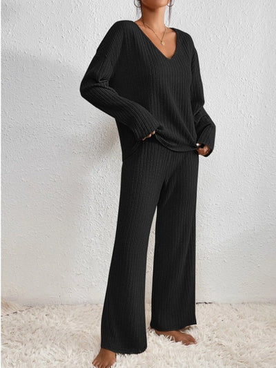 Avery™ | Women’s Ribbed Lounge Set with V-Neck & Wide Leg
